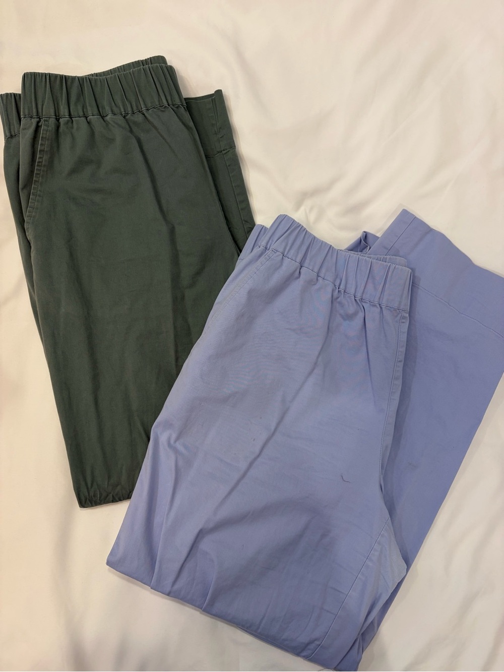 BUNDLE ON 34th Chino Pants💚